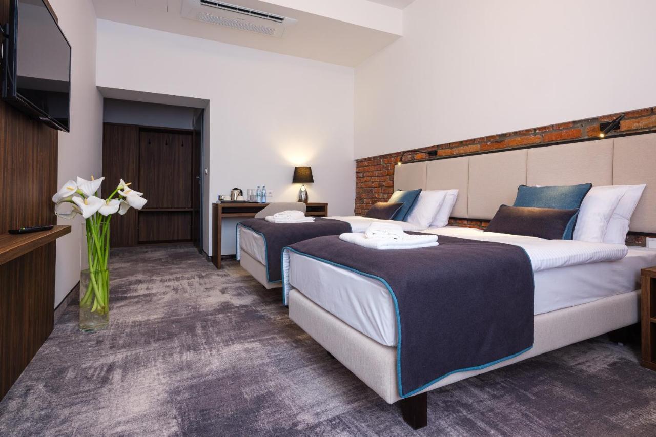 Premium Quadruple Room,1138783852:JPEG
